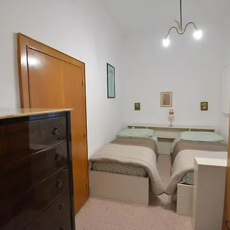 Casavacanze Chiesa Madre קרוביניו