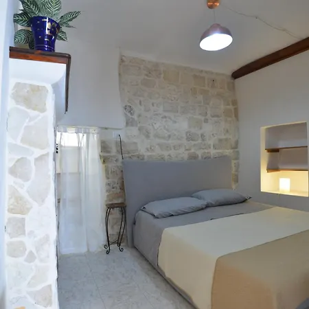 Casavacanze Chiesa Madre דירה